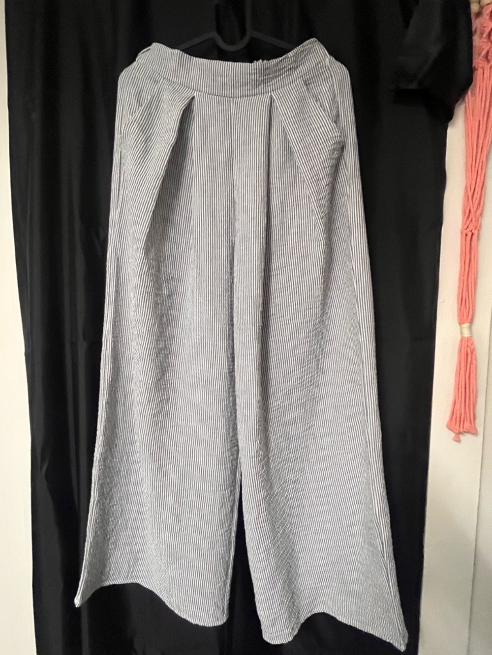 Wide Leg Seersucker Pants in Blue Stripe